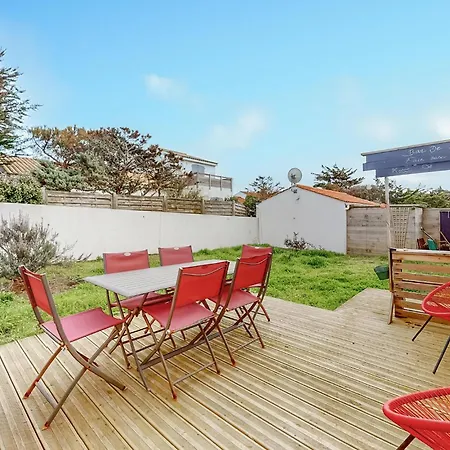 Gorgeous Home In Bretignolles-Sur-Mer * Brétignolles-sur-Mer