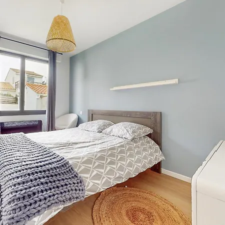 Gorgeous Home In Bretignolles-Sur-Mer